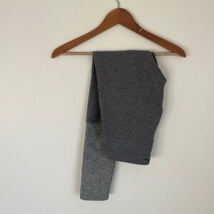 Outdoor Voices Two-Tone 7/8 legging